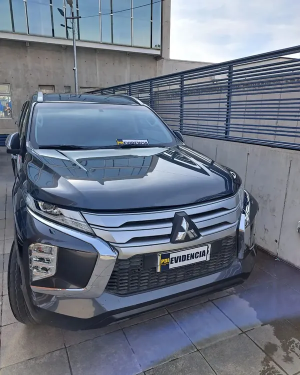 camioneta pdi